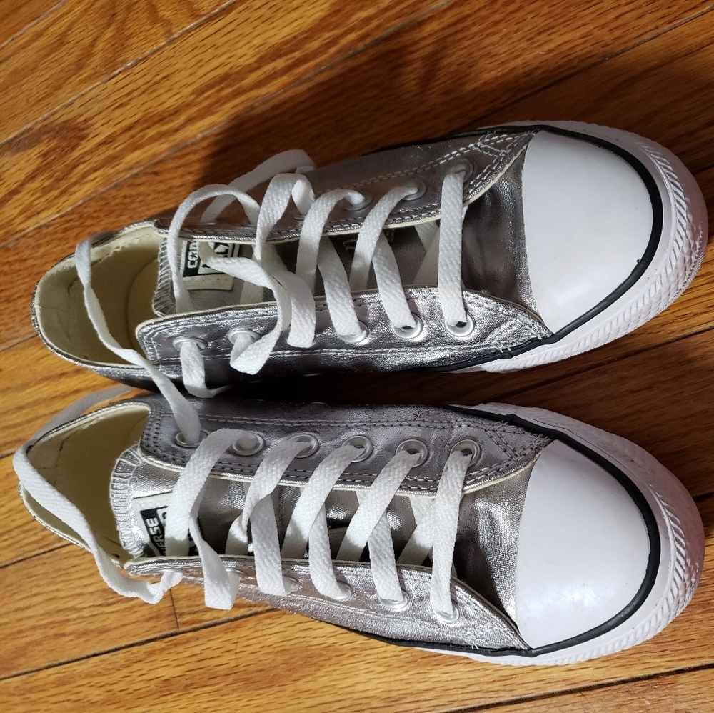 Converse all stars